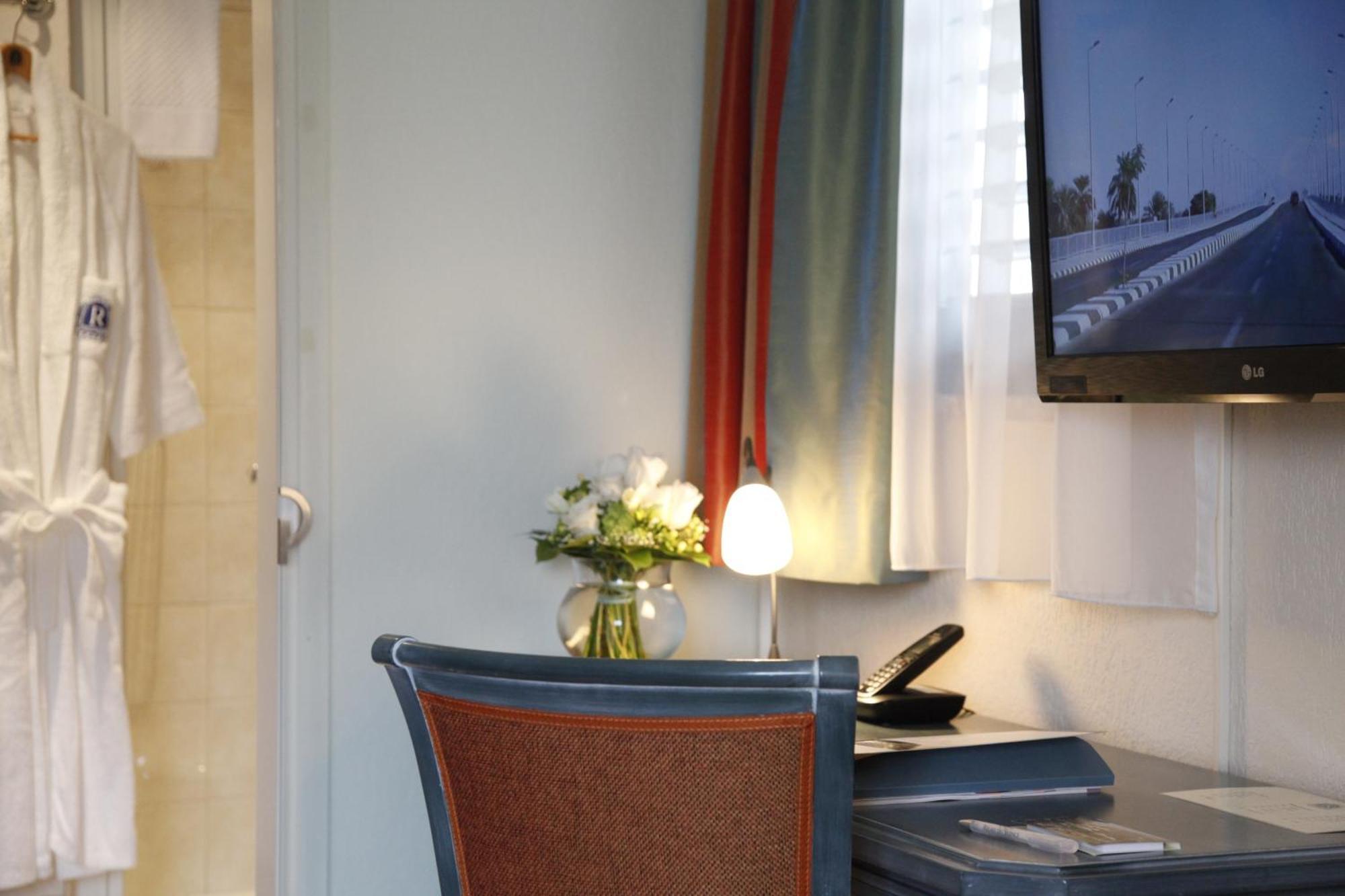 Boutique-Hotel Remorino, A Private Selection Hotel Minusio Habitación foto